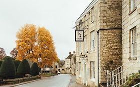 Falcon Inn